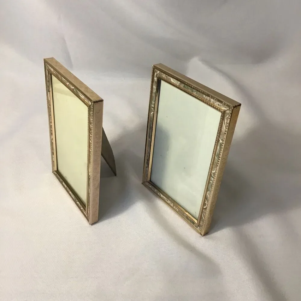 N/A gold tone